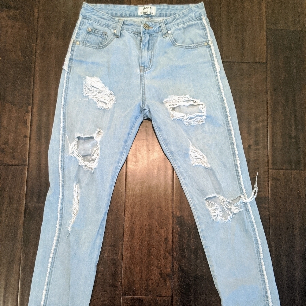 Acne Studios Distressed Jeans 🥰